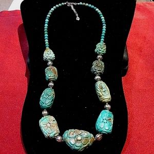 Carved Chunky Turquoise Barse SilverBead Necklace